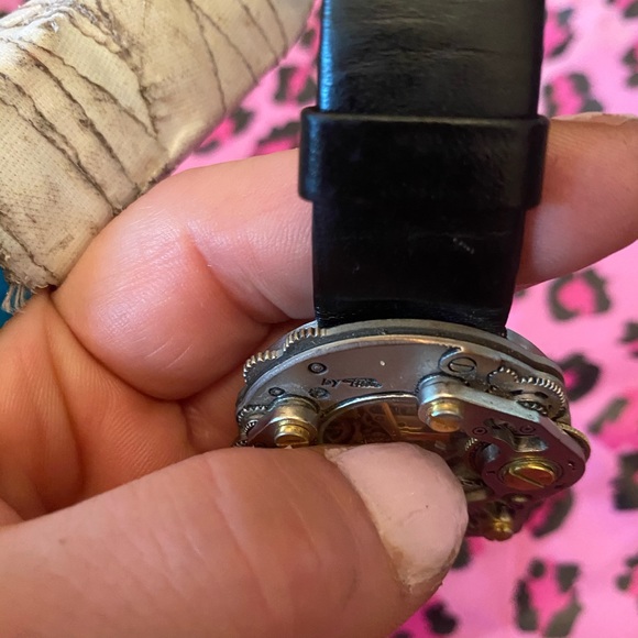 One of a Kind‼️ Wrist Gear watch - Picture 13 of 14